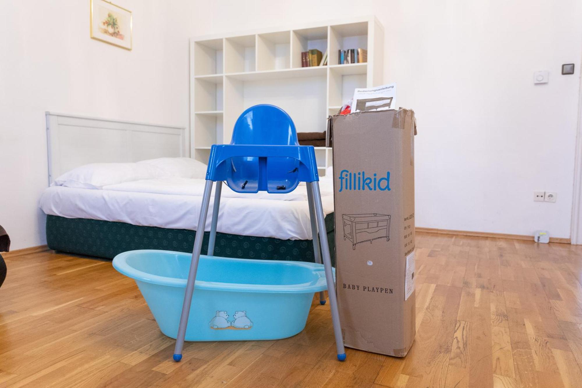 Central Garden Apartments Vienna Room photo